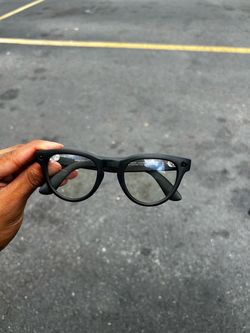Ray-Ban Meta Smart Glasses Headliner Gen 2
