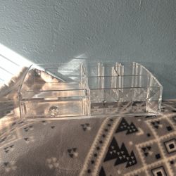 Desktop Makeup Organizer 
