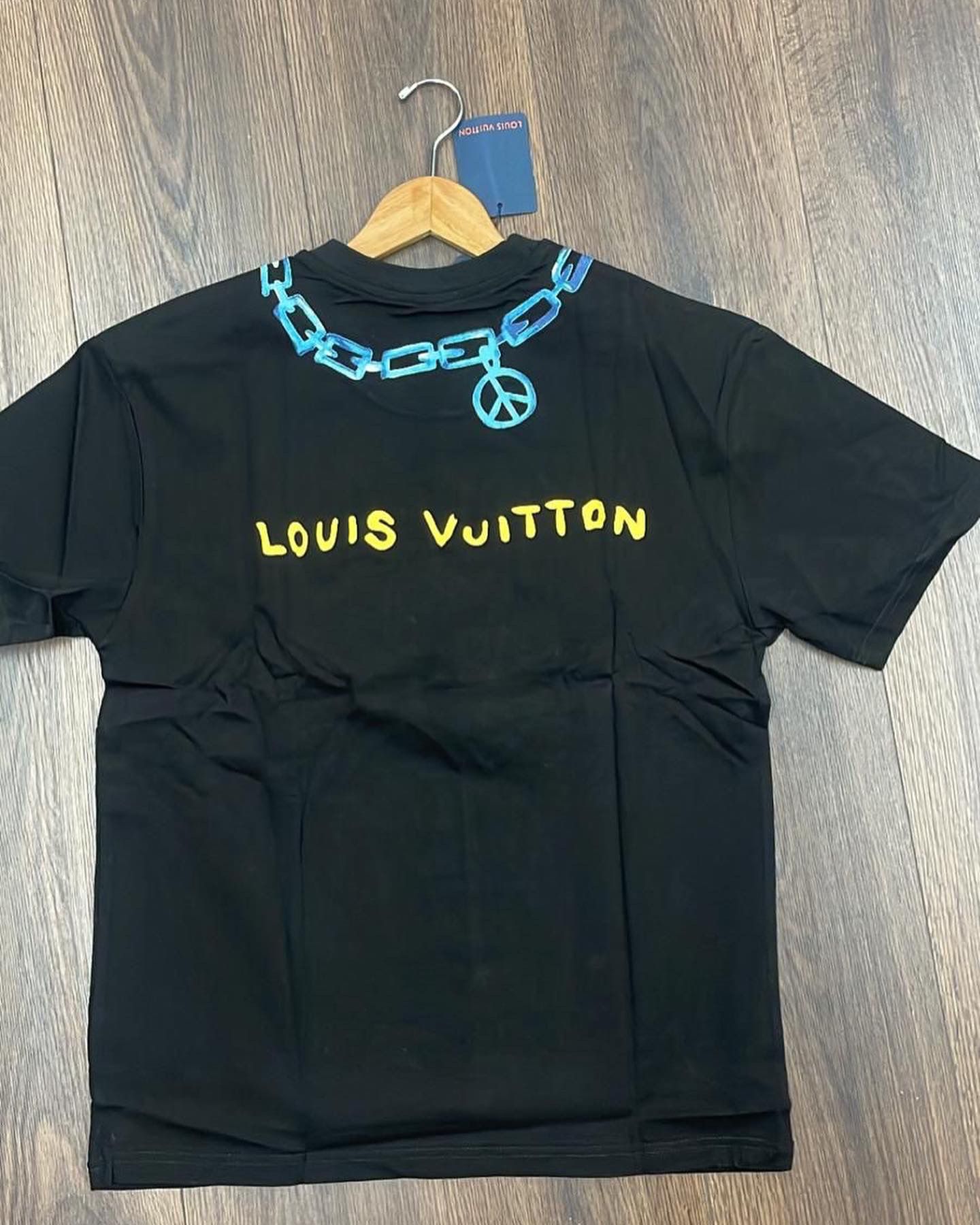 LV Short Sleeved Denim Workwear Shirt for Sale in Yonkers, NY - OfferUp