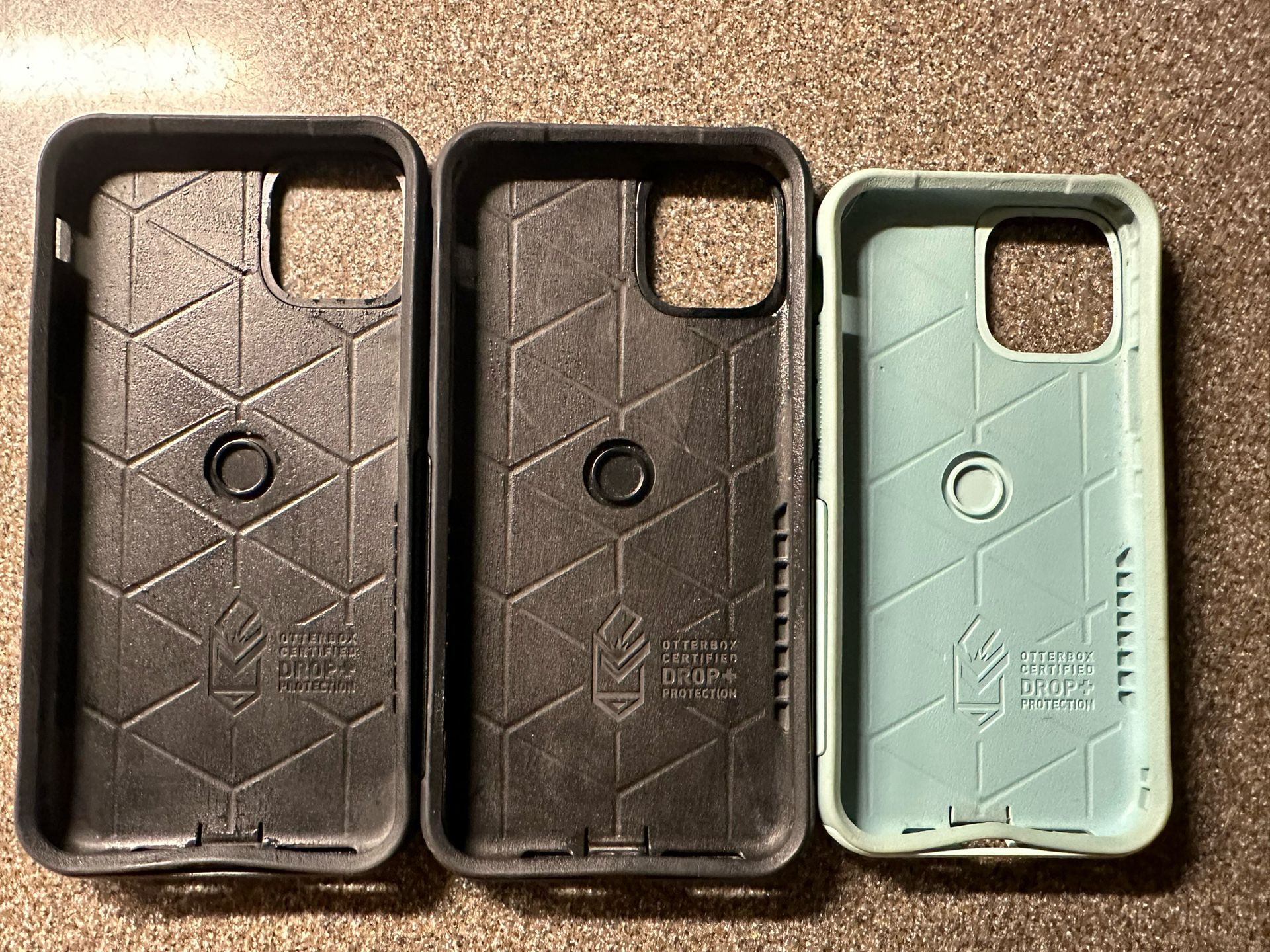 2 Black iPhone 11 Pro Max & 1 Green iPhone 11 OtterBox Cases $5 each