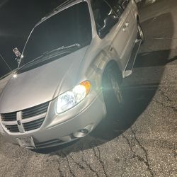 2005 Dodge Grand Caravan