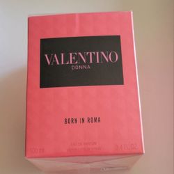VALENTINO DONNA BORN IN ROMA