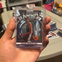 2024-25 Topps Chrome Lock It Up Victor Wembanyama Liu-9