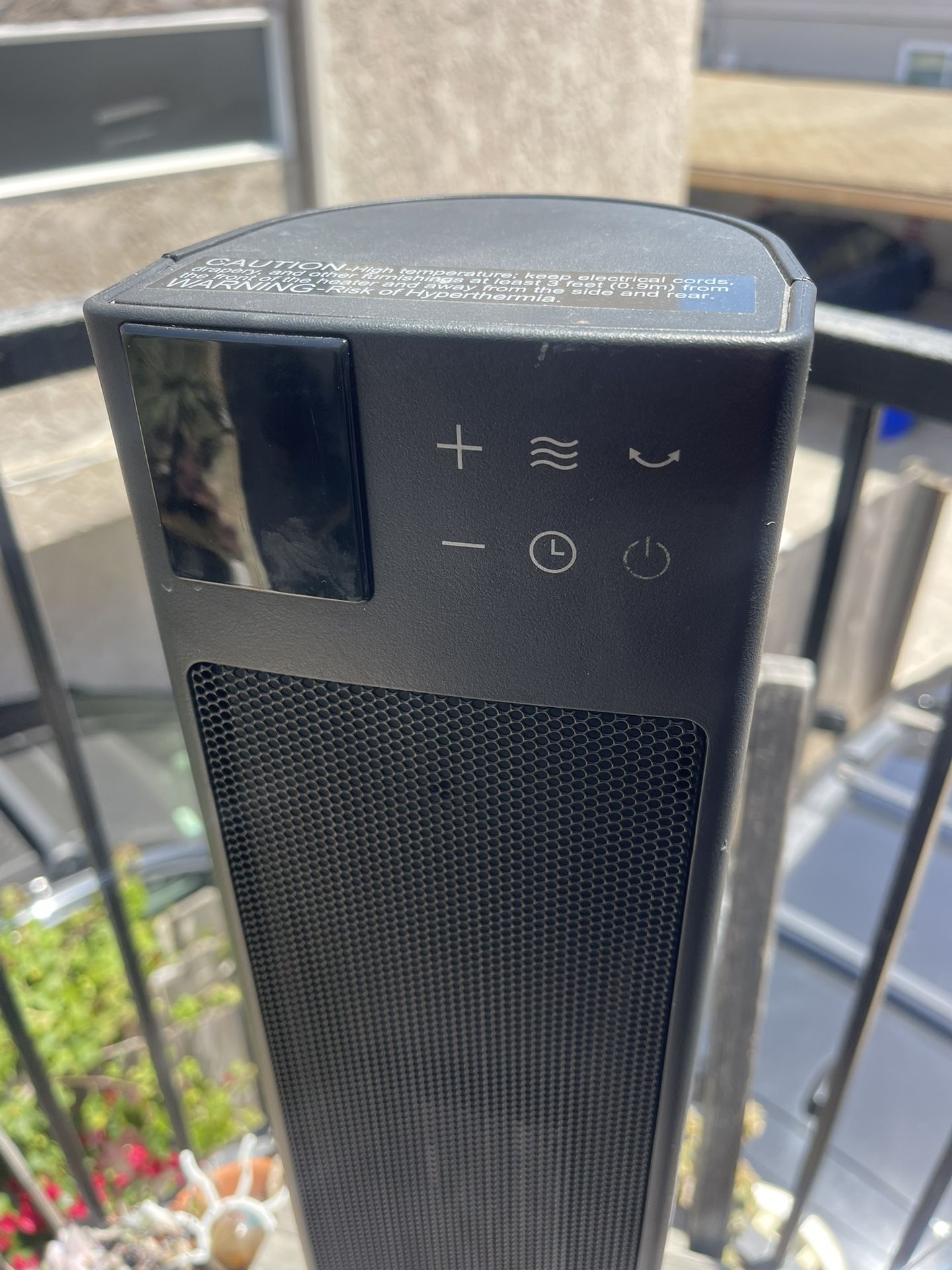 Pelonis Standing Heater Rotating