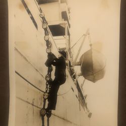 Vintage/Antique WW2 B & W Military Photo With Story On Back 8x10”