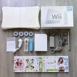 Nintendo Wii Bundle