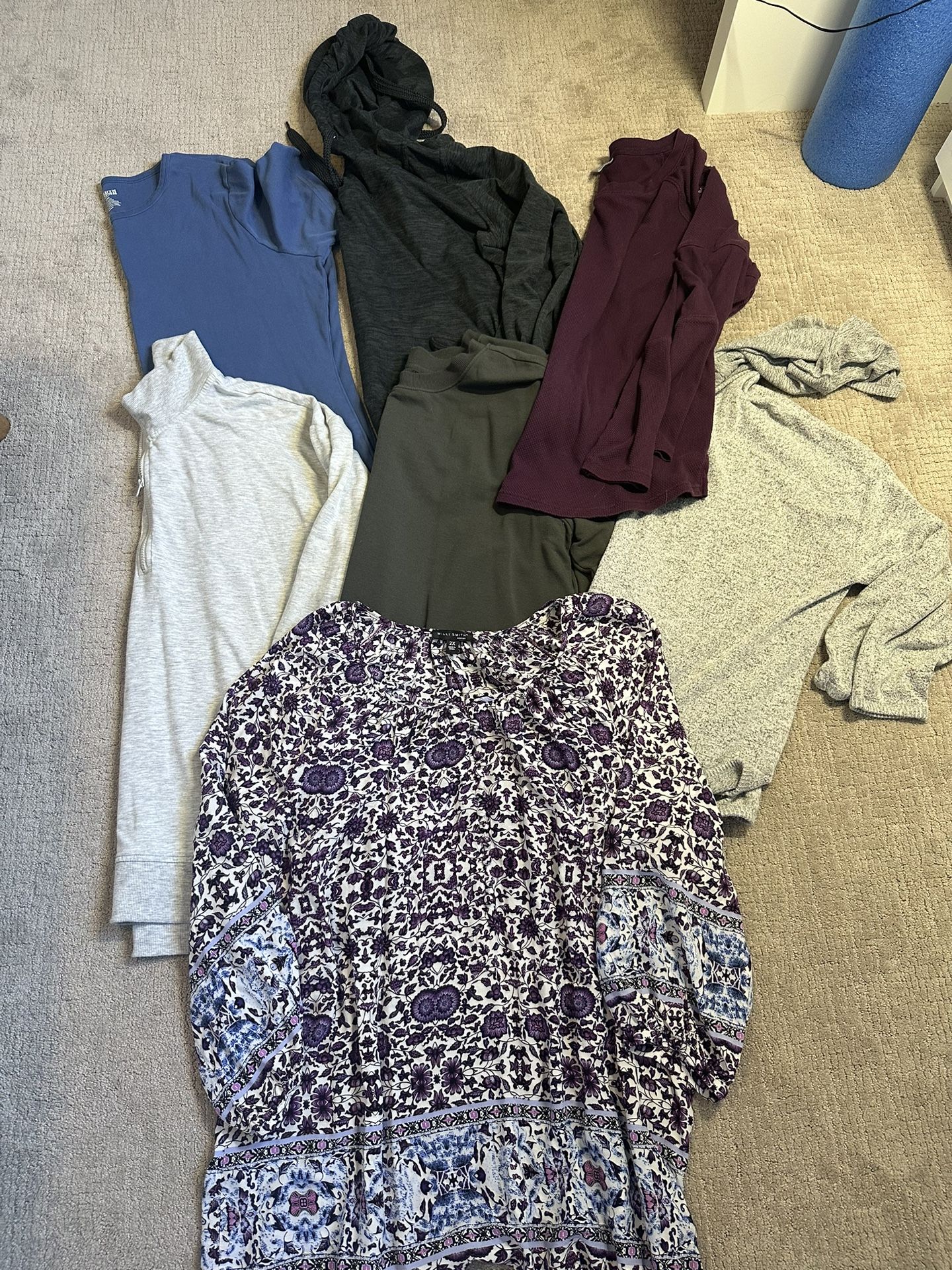 Assorted Women’s Clothing Bundle