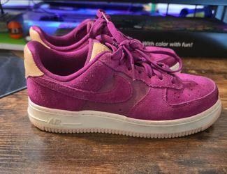 Women's Nikes