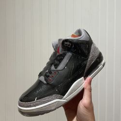 Size 9.5 Jordan 3s Bred
