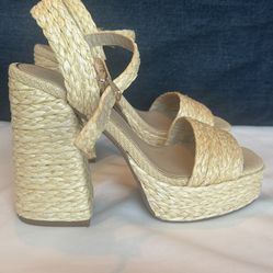 Kenneth Cole New York - Dolly Platform Sandals