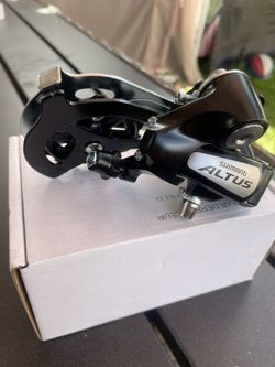 Shimano Altus Rear Derailleur 