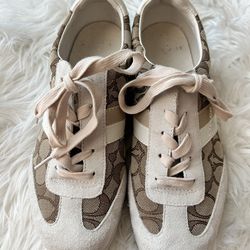 Coach sneakers size 8 tan