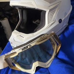Dirt Bike Helmet W Goggles