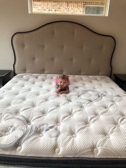 King size plush pillow top, Serta mattress