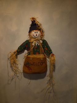 USED FALL WELCOME SCARECROW W/ BASKET