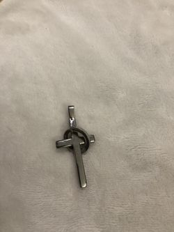 Cross stainless pendant