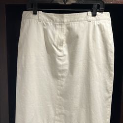 Woman’s Brooks Brothers White Cotton Skirt. Size 14