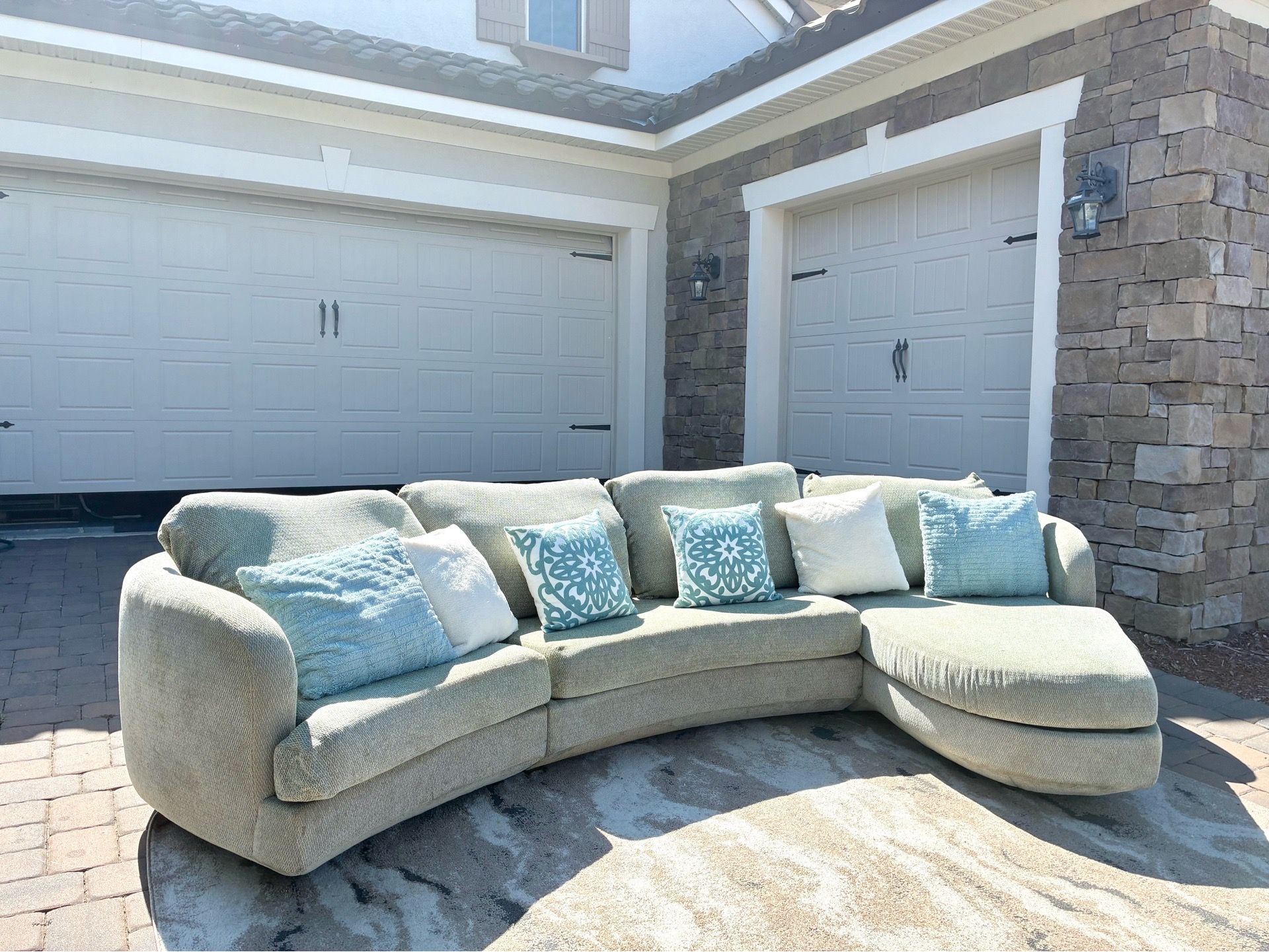Contemporary Sectional Sofa