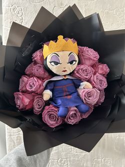 Evil Queen Bouquet 