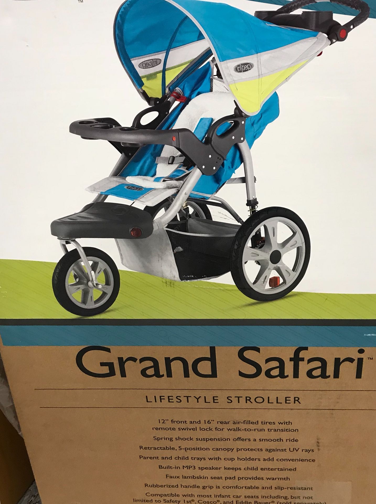 Instep stroller