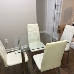 Glass Dining Table With 4 White Chairs 