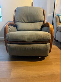 Recliner