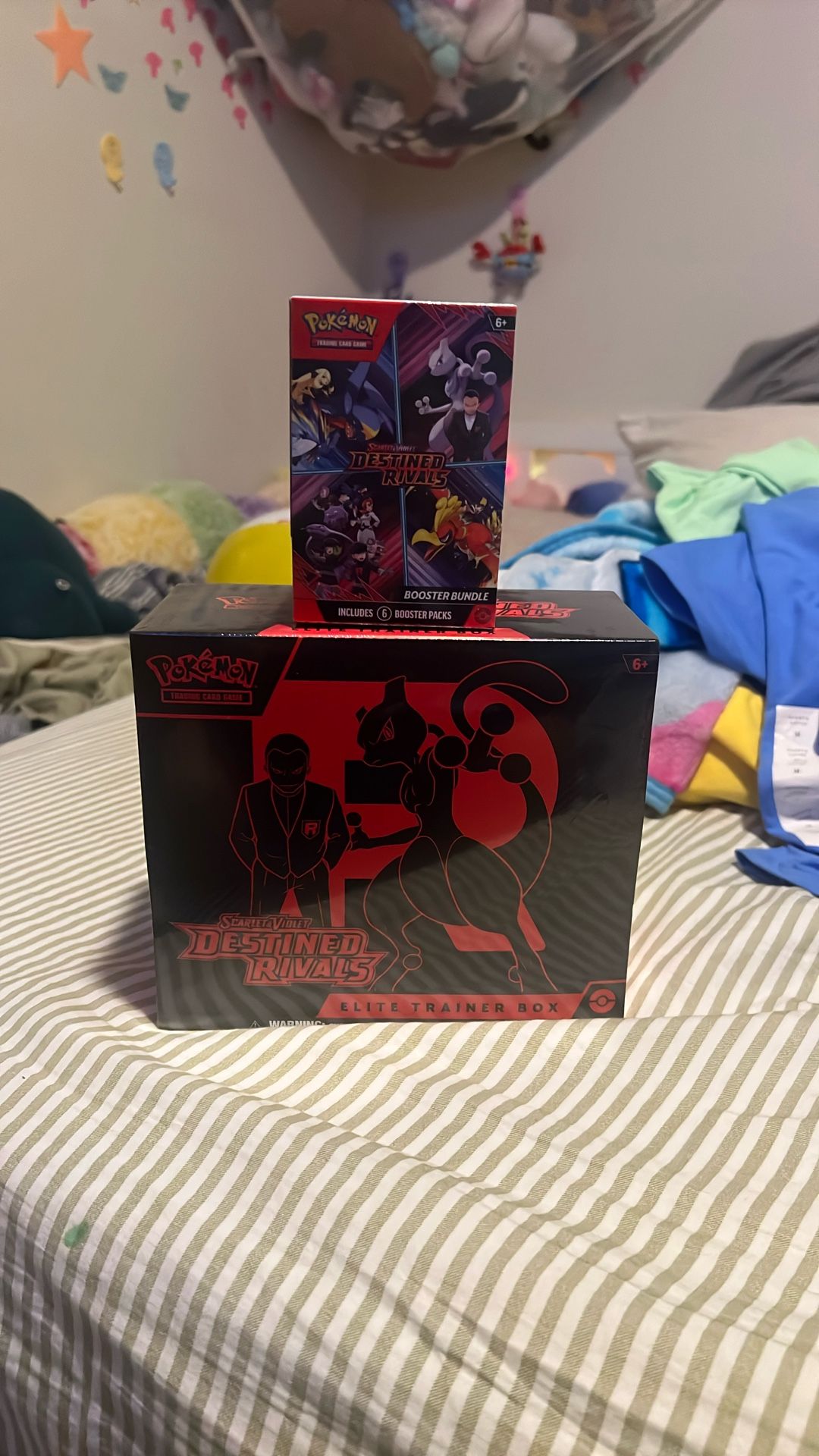 Pokemon Destined Rivals Bundle