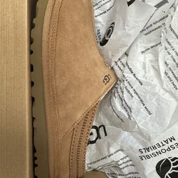UGG Neuman Men’s Slipper Brand New 