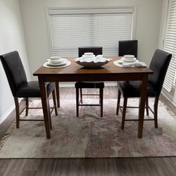 Counter-Height Dining Table with 4 Chairs