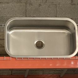 Rounded Stainless Steel Kitchen Sink 