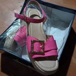 Crown & Ivy Pink Wedges Size 8.5