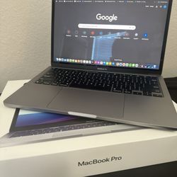 MacBook Pro 2022 With Touch Bar 