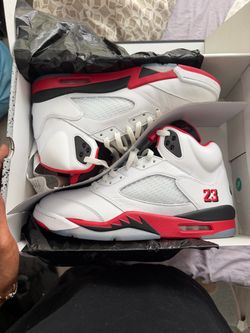 Air Jordan 5 Retro Fire Red Sneakers