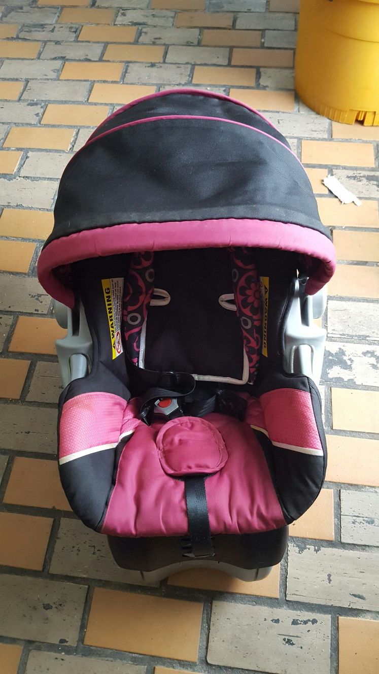 Jogging stroller and baby car seat set
