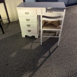 🌹BEAUTIFUL WHITE COLOR FURNITURE  $199 EACH🌹