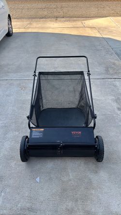 Lawn sweeper