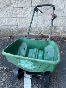 Scotts Turf Builder Lawn Fertilizer Seed Spreader