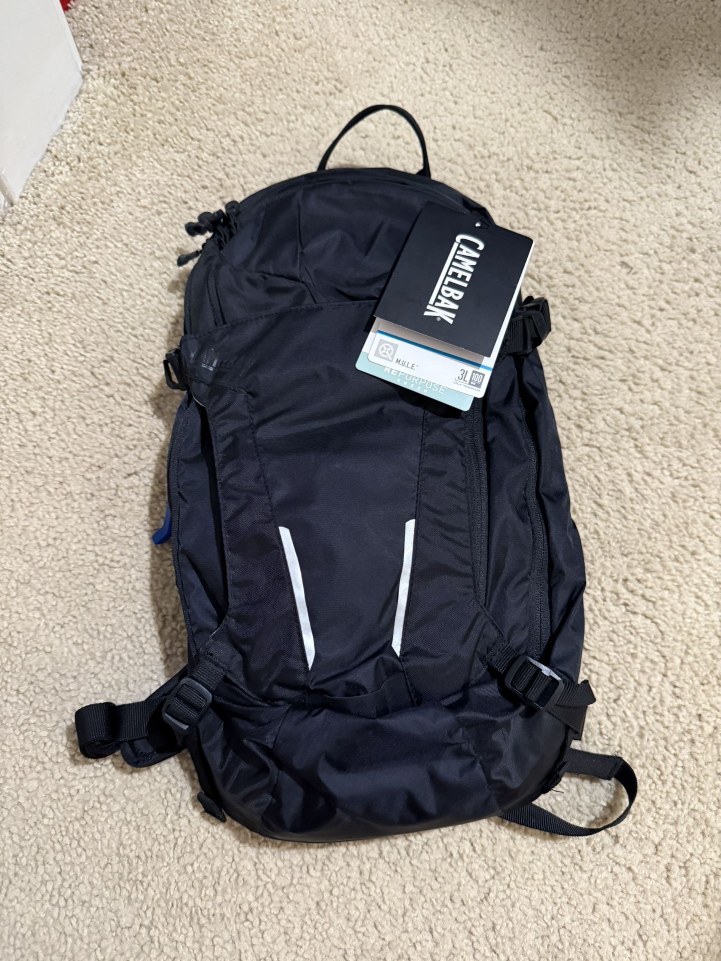 CamelBak M.U.L.E. Hydration Pack – 3L Bladder – Brand New MTB Backpack
