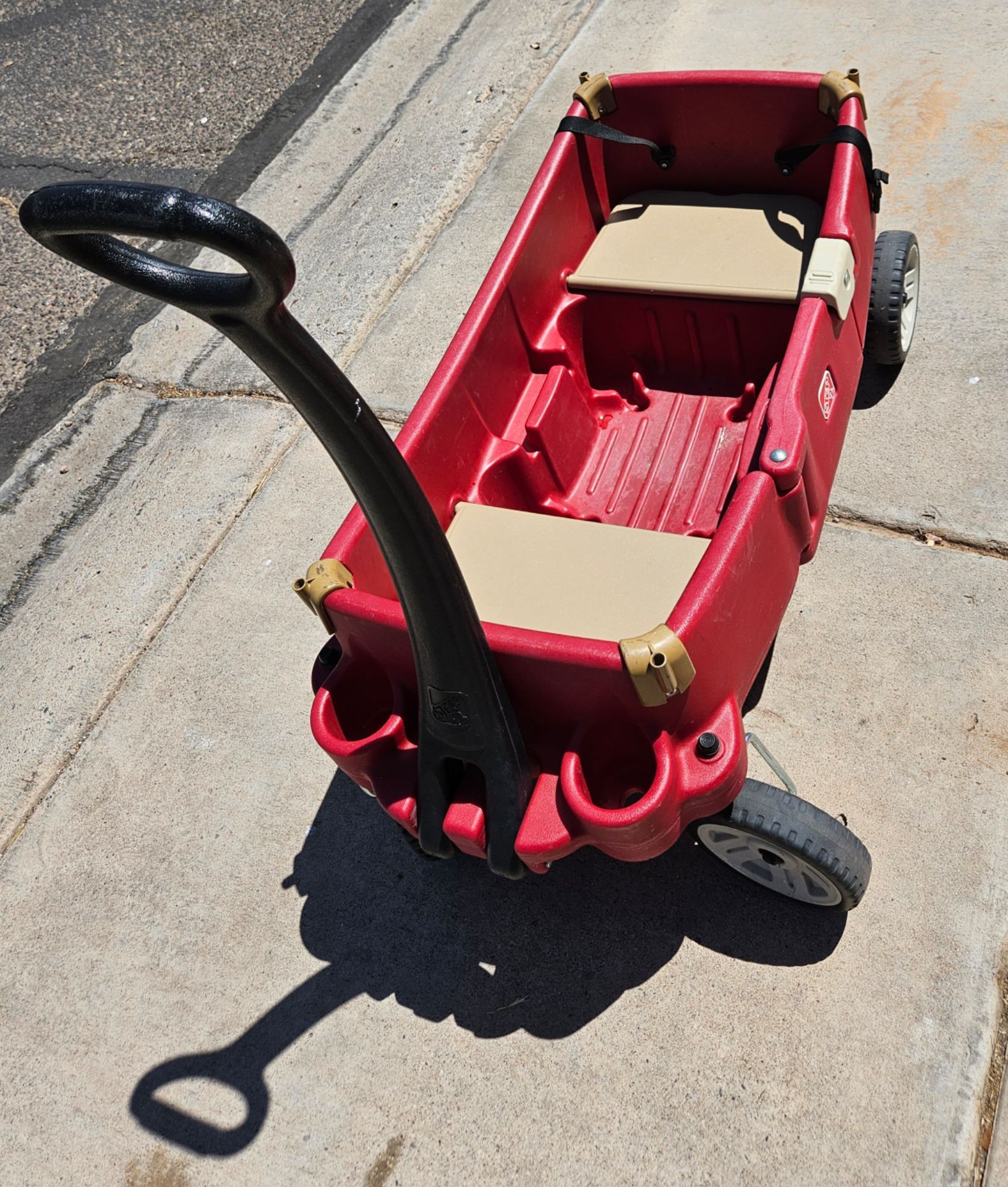 Shaded kids wagon