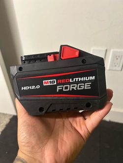 Milwaukee M18 18V Lithium-Ion REDLITHIUM FORGE HD 12.0 Ah Battery Pack