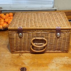 Picnic Basket Blanket And Dinnerware For Two