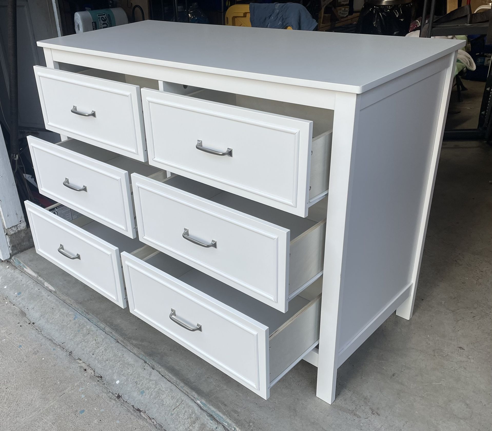 6 Drawer Dresser