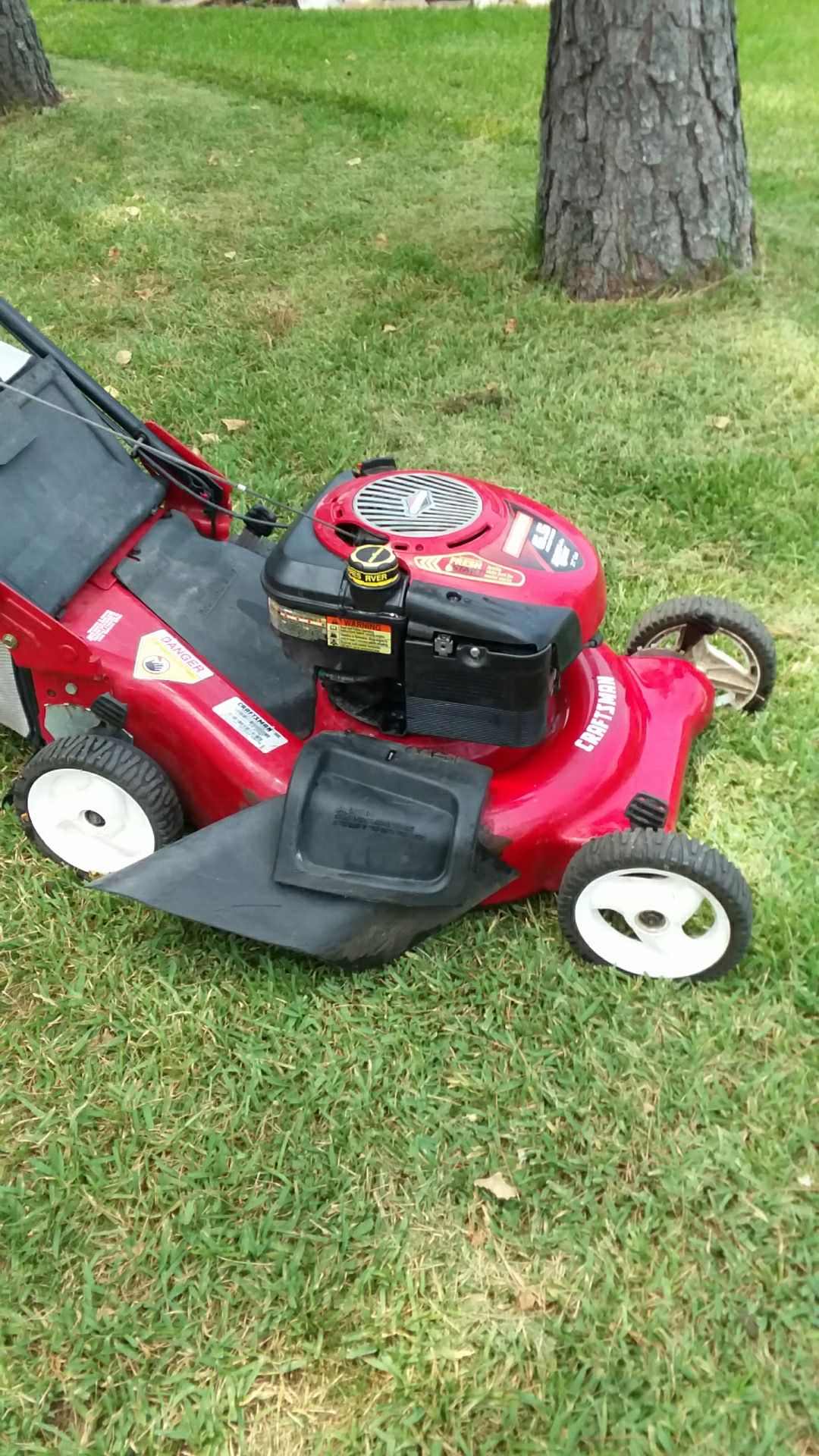 Craftsman 6.5 hp self propelled Lawn Mower