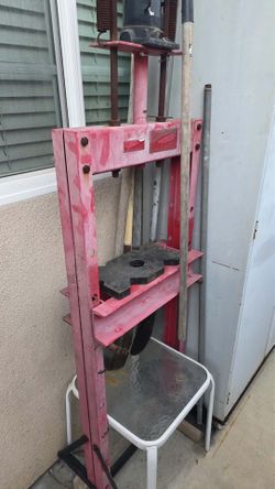 Hydraulic press machine/jack