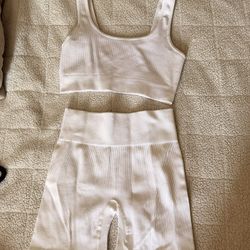 White Gym Set Size M $15
