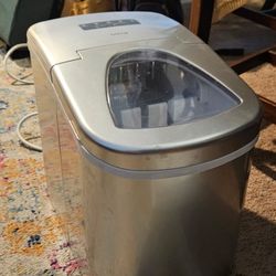 Home Brand Ice Maker