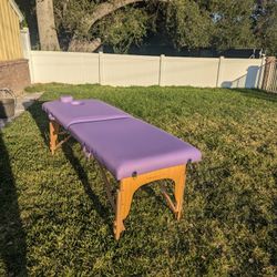 Massage Table 