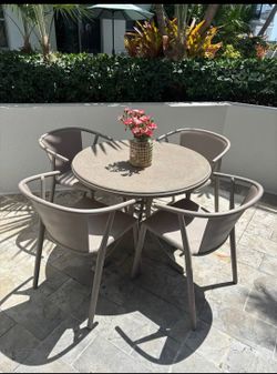Dinning table set