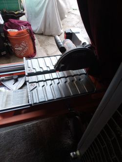 Tile saw