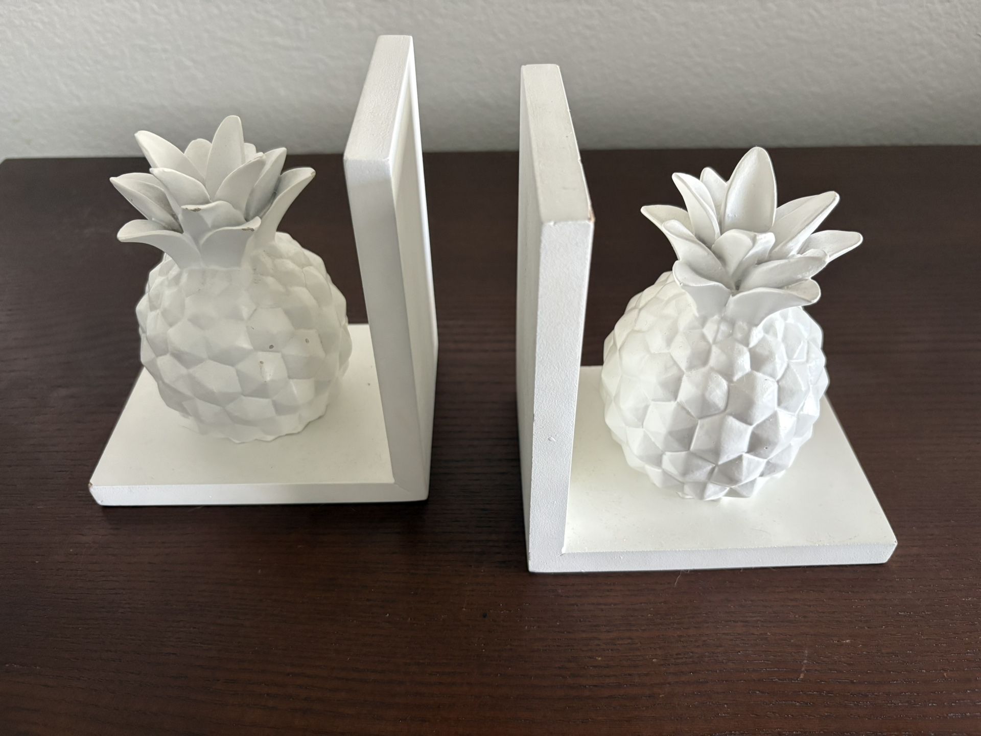 Pineapple Book Dividers